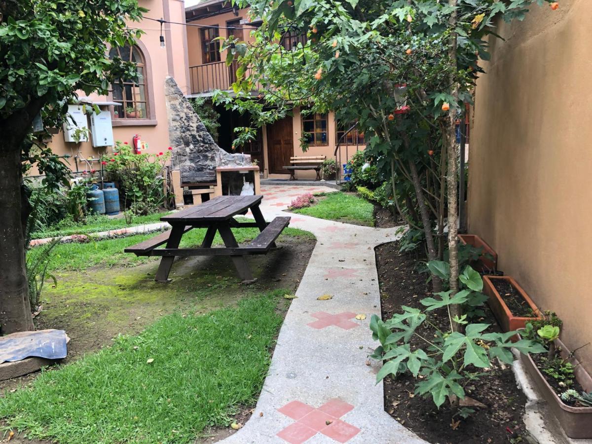 Hostal Alcala Quito Eksteriør bilde