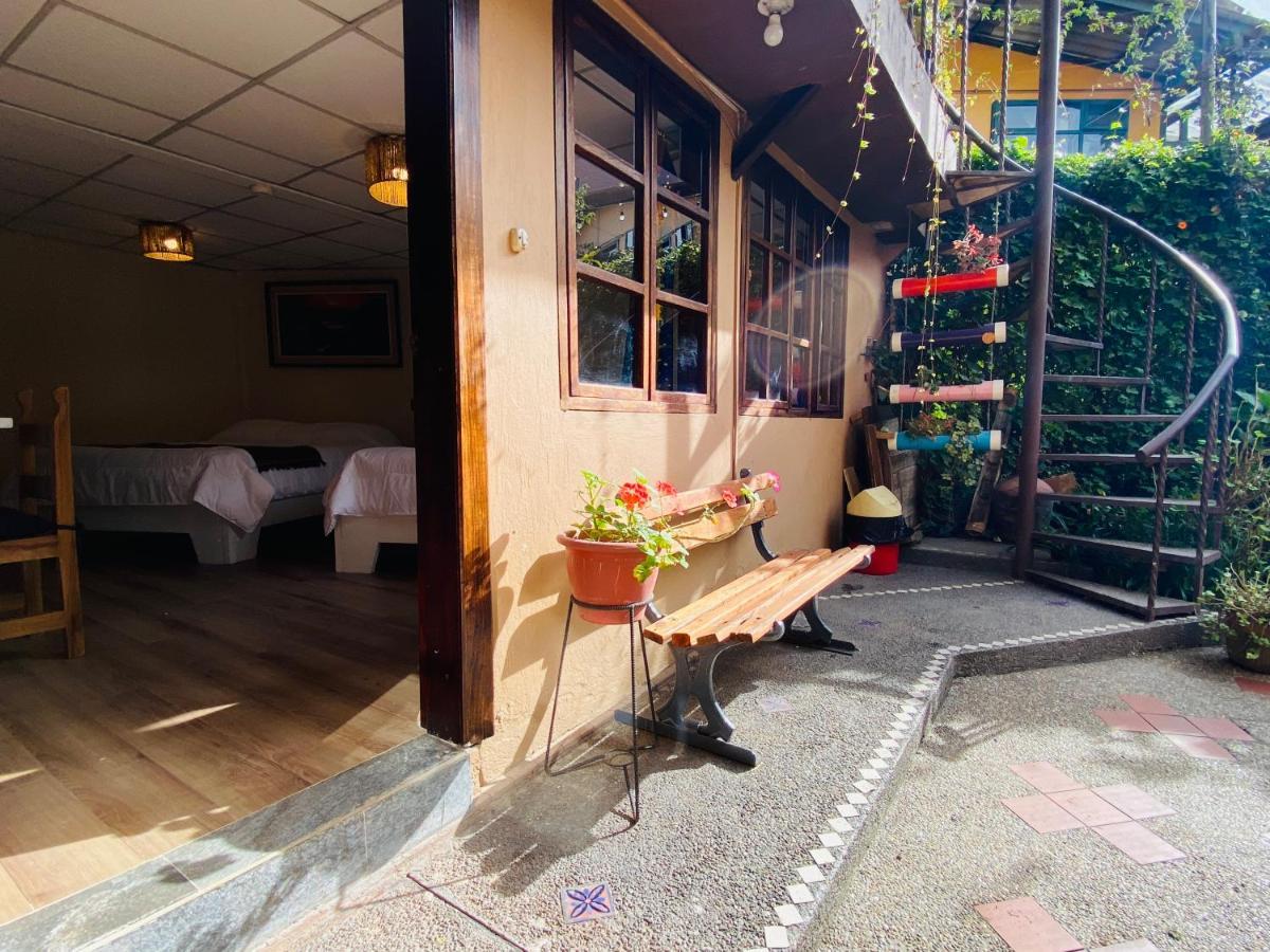 Hostal Alcala Quito Eksteriør bilde