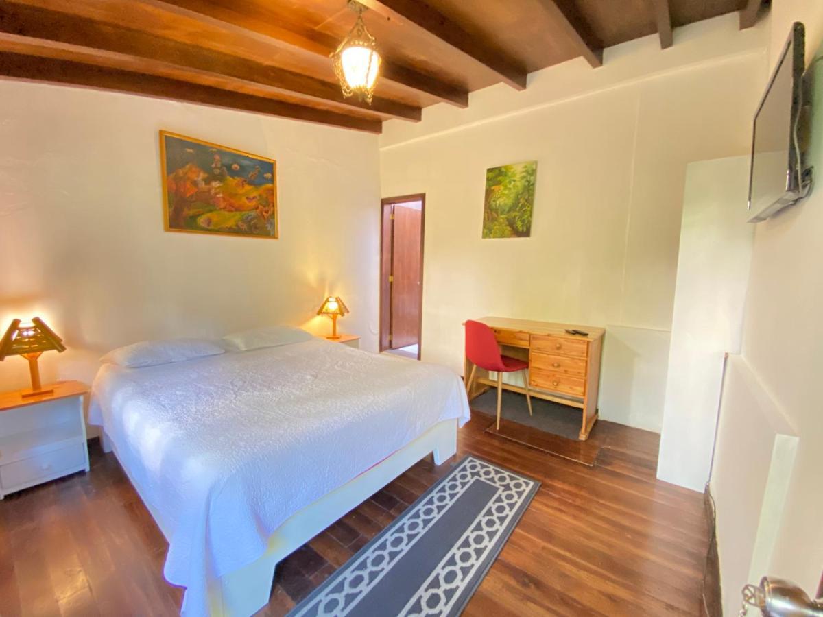 Hostal Alcala Quito Eksteriør bilde