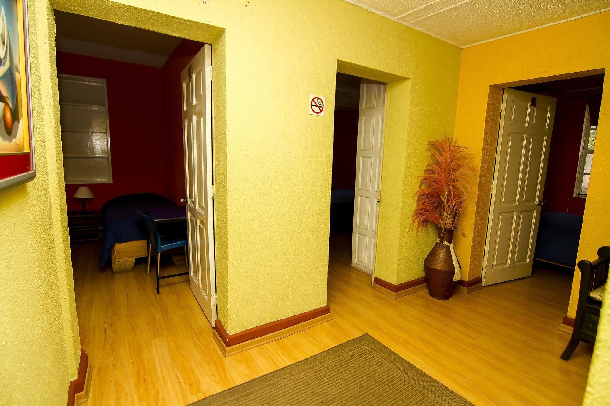 Hostal Alcala Quito Eksteriør bilde